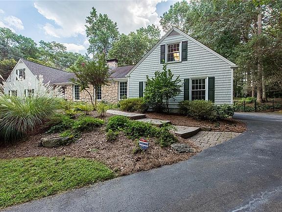 5th image of 140 River Court Pkwy