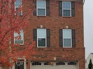 1801 Pointe View Dr, Mars, PA 16046