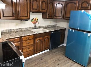 123 W Main St, Northborough, MA 01532