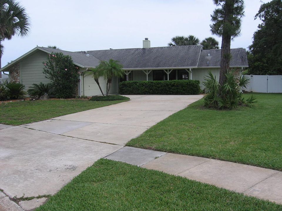 1st image of 5829 Southport Dr