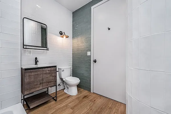 Rented by Nooklyn NYC LLC | media 3