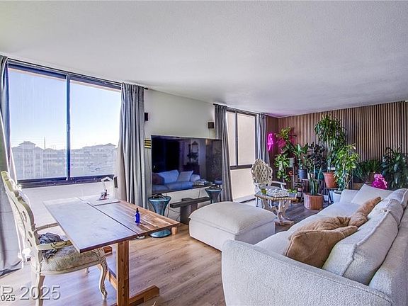 4th image of 3930 University Center Dr APT 512