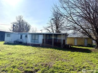101 6th St, Starbuck, WA 99359