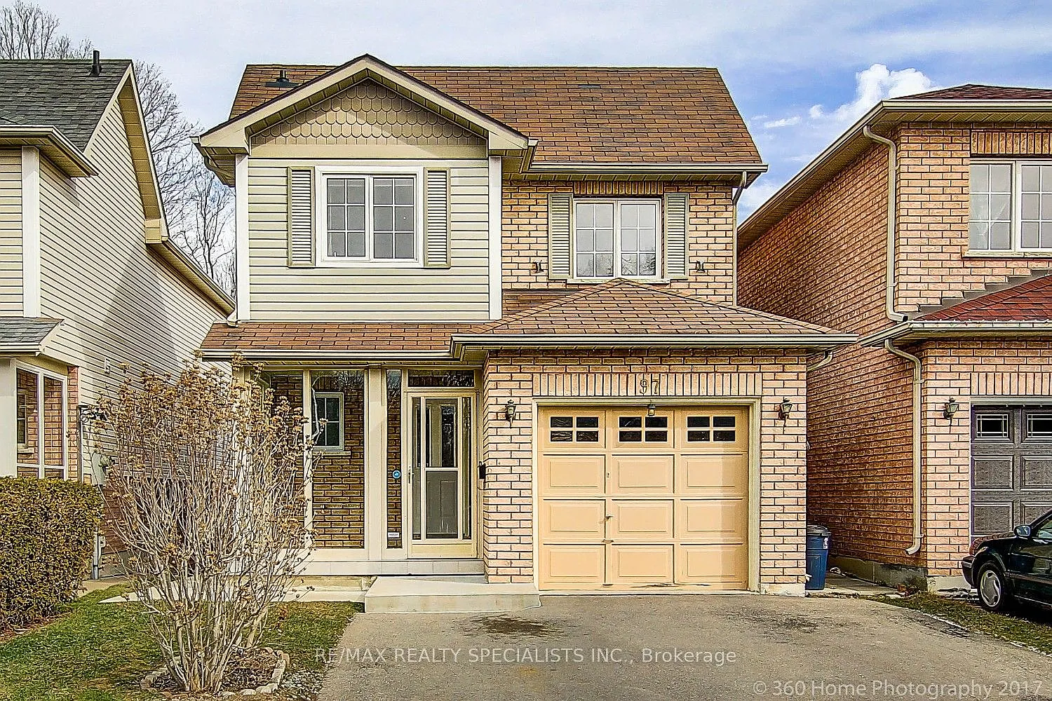3 bed, $3,000 — Photo 1