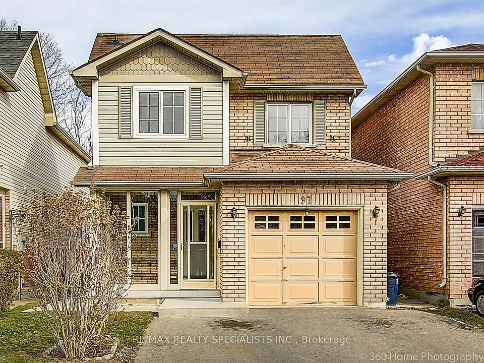97 Piperbrook Cres