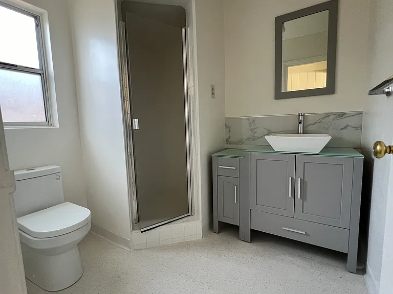 209 Cherry Ave — Photo 13