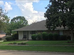 1120 Eagle Dr, Zachary, LA 70791