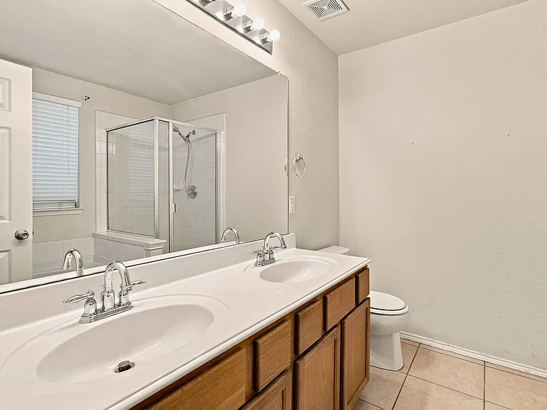 5905 Calloway Dr — Photo 12