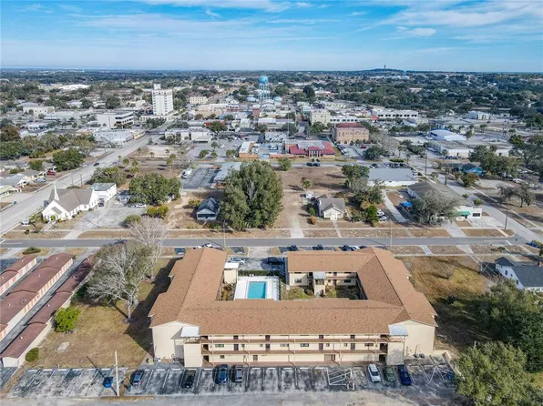 130 E Johnson Ave APT 206, Lake Wales, FL 33853