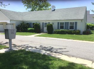 457 Roxbury Ln #A, Monroe Township, NJ 08831