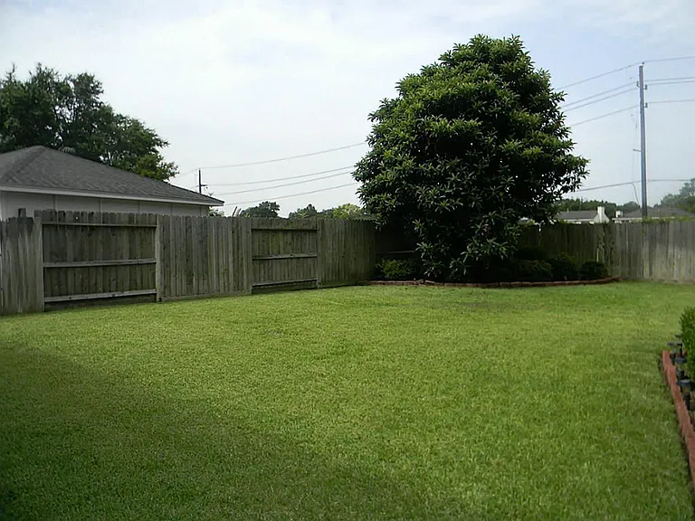 2502 Stephens Grant Dr — Photo 16