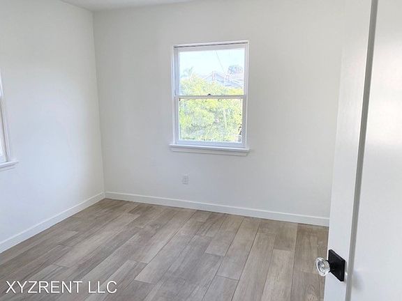 4th image of 2522 4th St #B