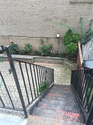 Rented by Richard F Verrilli, LREB | media 40