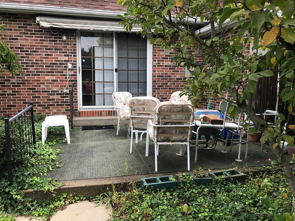 2nd image of 2503 Stratford Dr