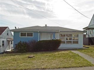 3820 Marlamont Way, Weirton, WV 26062