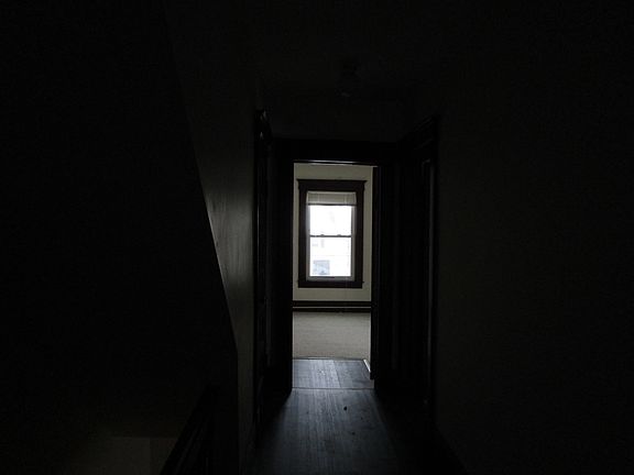 3rd image of 114-116 Park Pl
