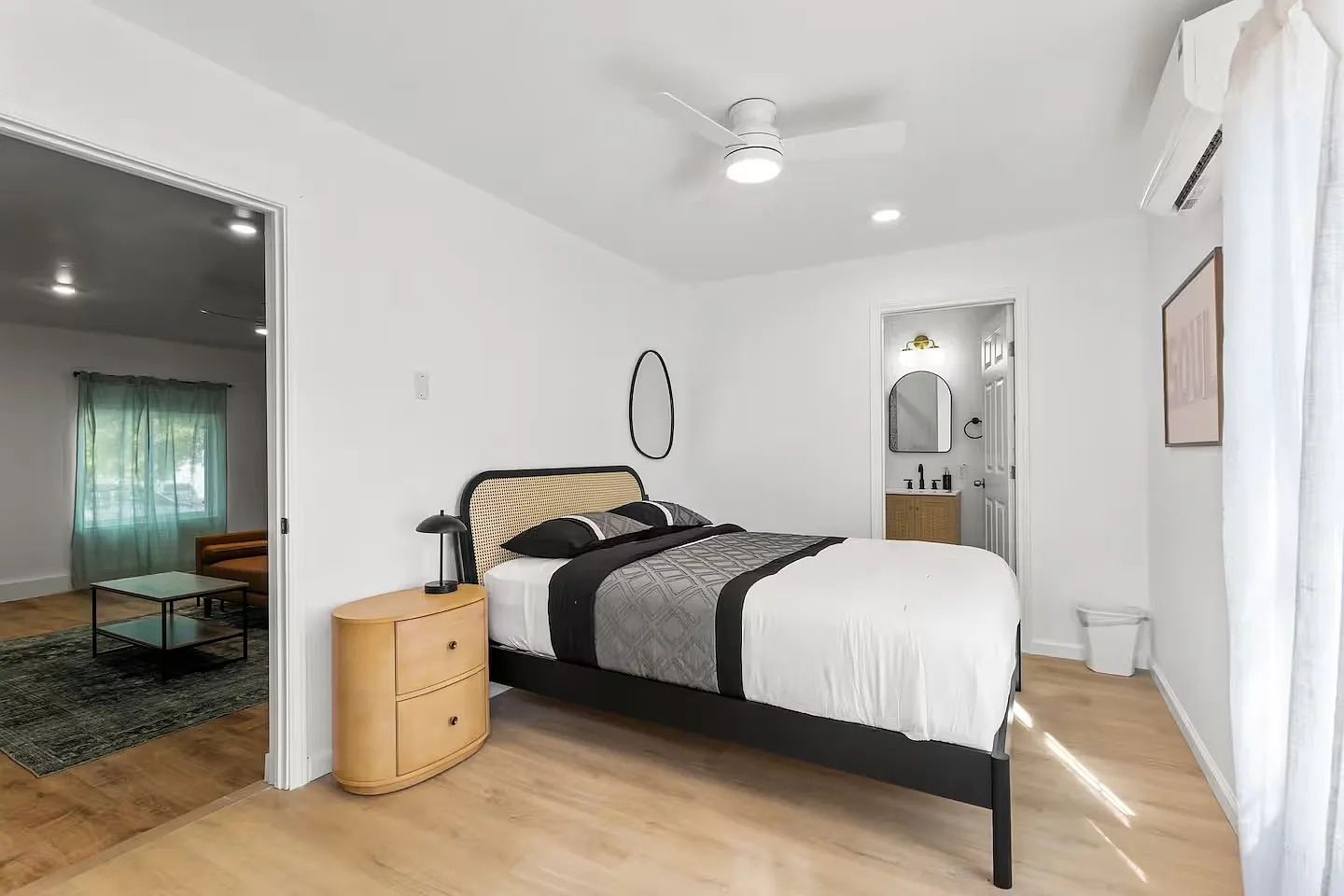 1 bed, 850 sqft, $850 — Photo 3