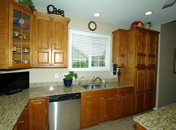 4th image of 3104 Brook Harbour Dr #34B