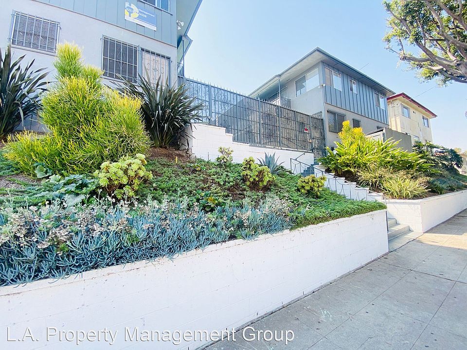 1st image of 3506 W Florence Ave #6