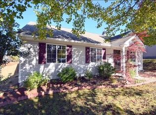 2457 Stratford Crossing Dr, Winston Salem, NC 27103