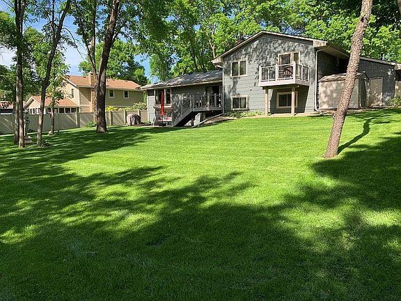5th image of 4175 Ximines Ln N