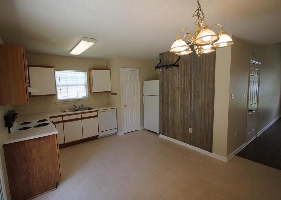 2nd image of 7313 Lester Ave