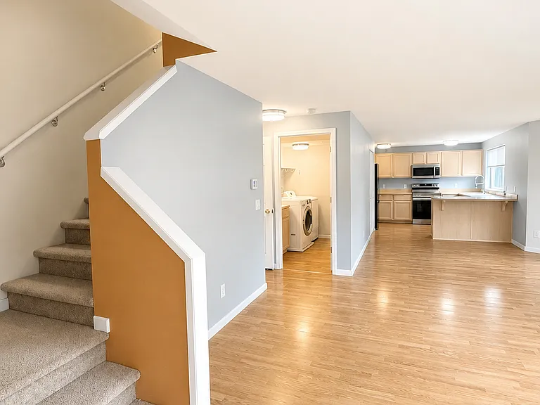 9625 S 242nd Ct — Photo 3