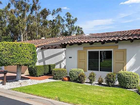 3rd image of 1134 Miramonte Gln