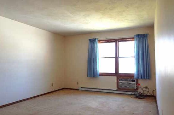 5th image of 9447 Butler Rd #D