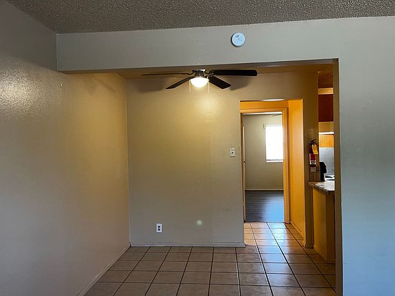 5th image of 1901 Pulliam St #14
