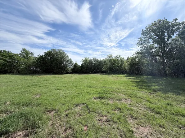 6 Lakewood Dr, Whitney, TX 76692