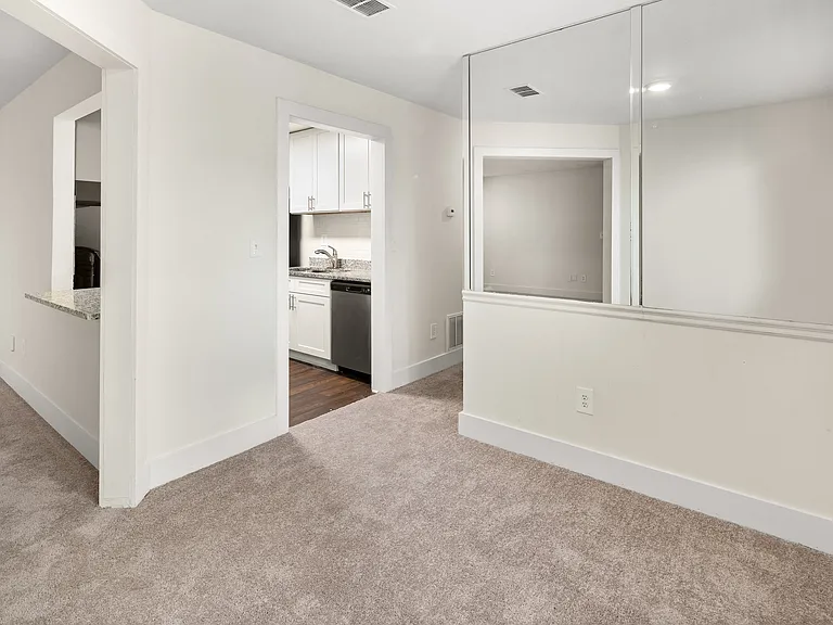 Wesley Trevento Apartments at Lithia Springs — Photo 17