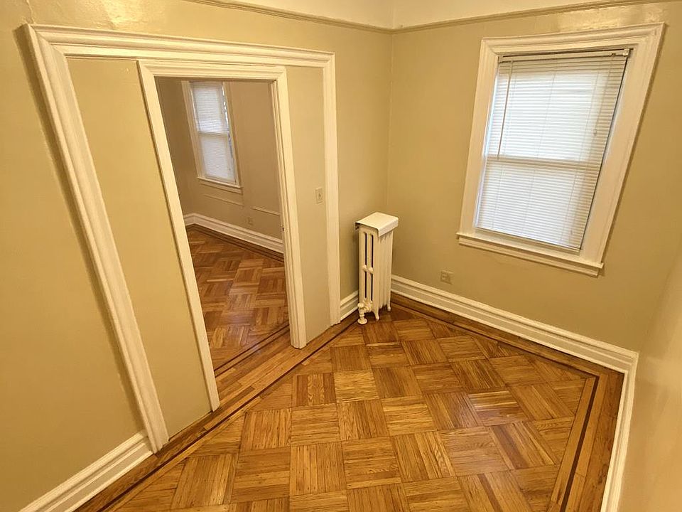 1st image of 1519 E 38th St