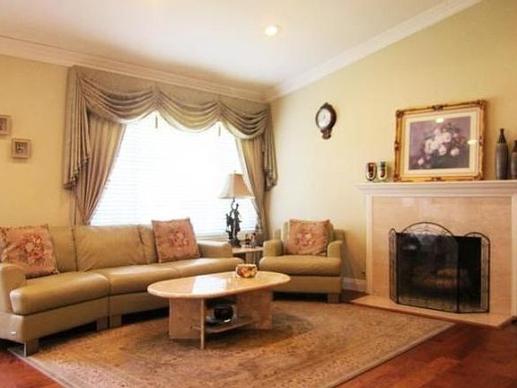 5th image of 18004 Newbrook Ave