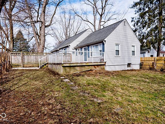 4th image of 2113 Pamela Dr