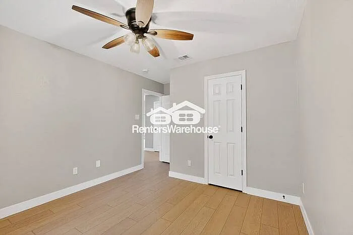 611 Orchard Ln — Photo 25