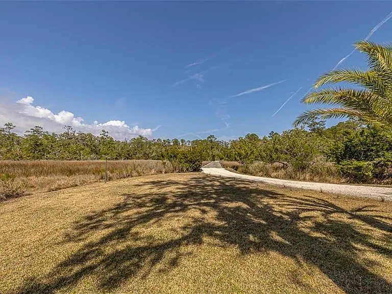 6201 Frederica Rd — Photo 82
