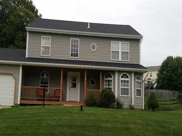 1st image of 400 Snowberry Ln