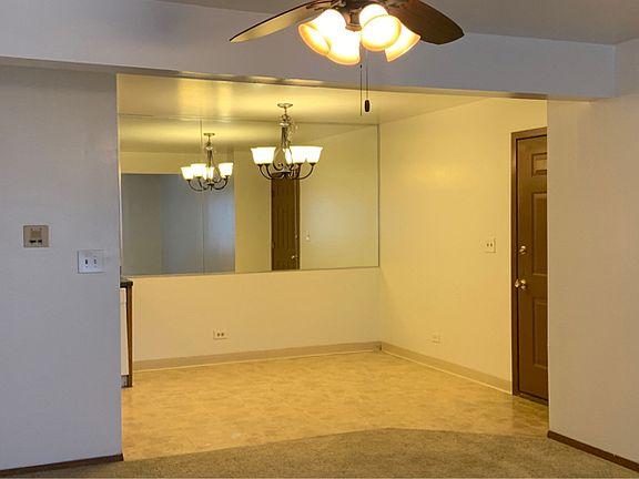 3rd image of 750 N Pioneer Rd #10586392