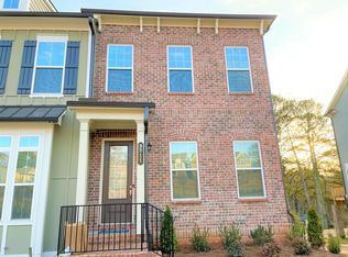 3311 Park Pointe Cir, Scottdale, GA 30079
