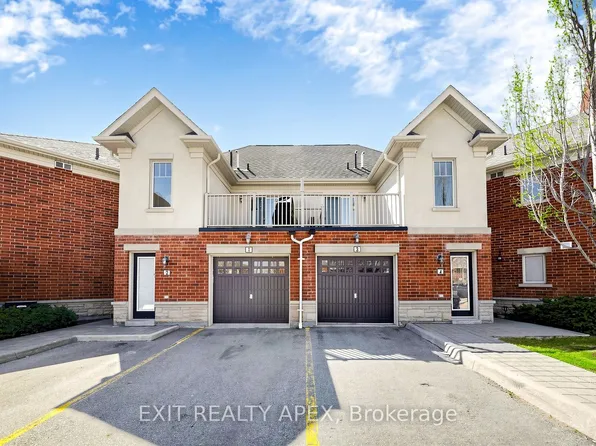 3395 Thomas St N #4, Mississauga, ON L5M 0P7