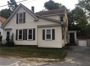 9 Yates St, Mechanic Falls, ME 04256