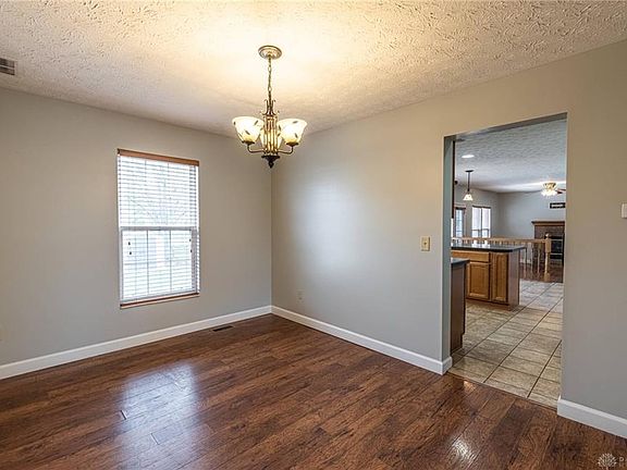 5th image of 2371 Rosina Dr