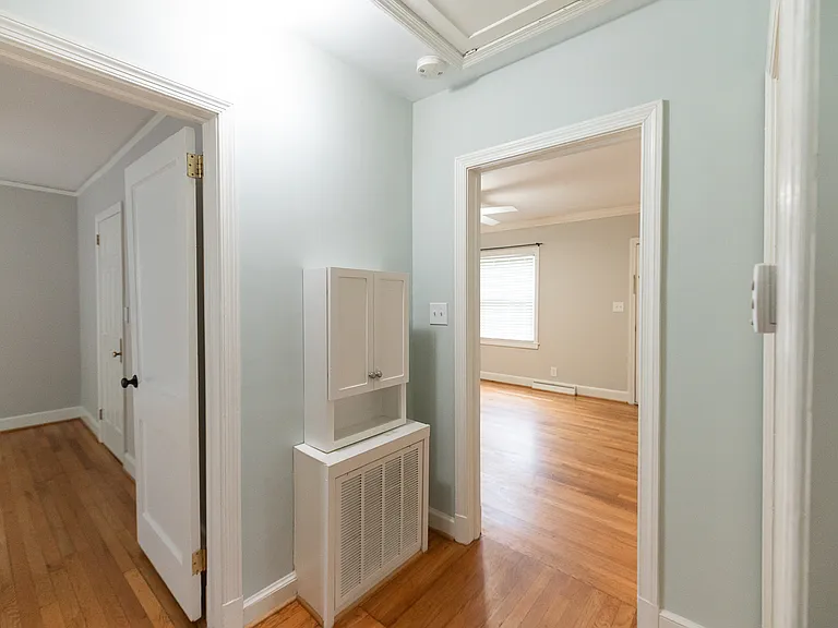 1700 Colonial Ave — Photo 18