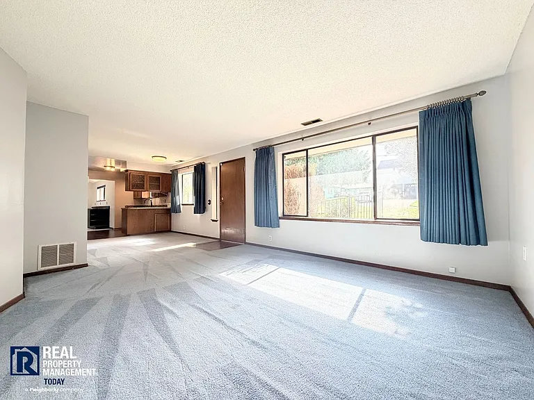 1721 6th St SW — Photo 12