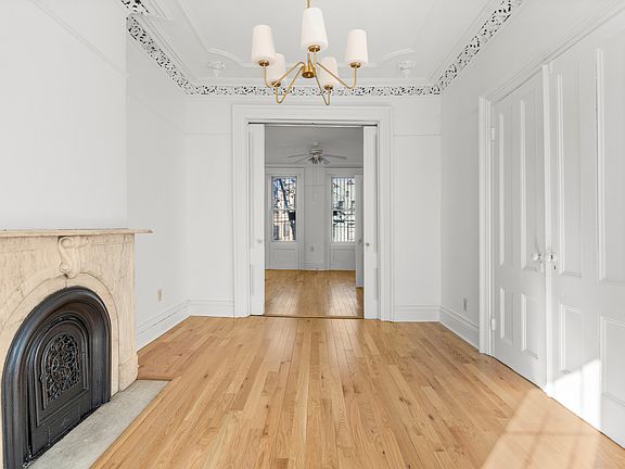 4th image of 167 12th St #1