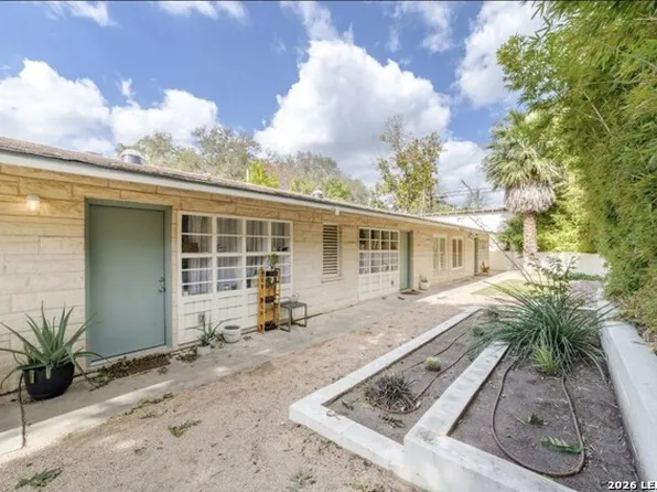 239 Brahan Blvd APT B, San Antonio, TX 78215