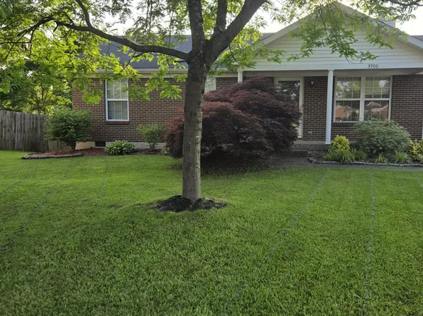 3900 Birch Leaf Ct, Louisville, KY 40229
