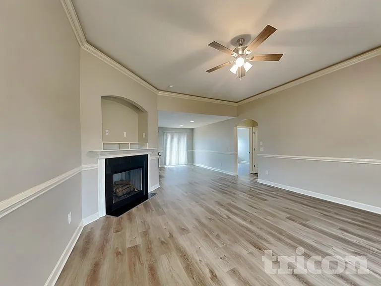 339 Gleaner Dr — Photo 4