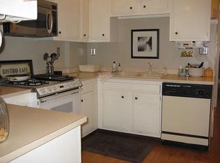 2104 W Addison St #1, Chicago, IL 60618